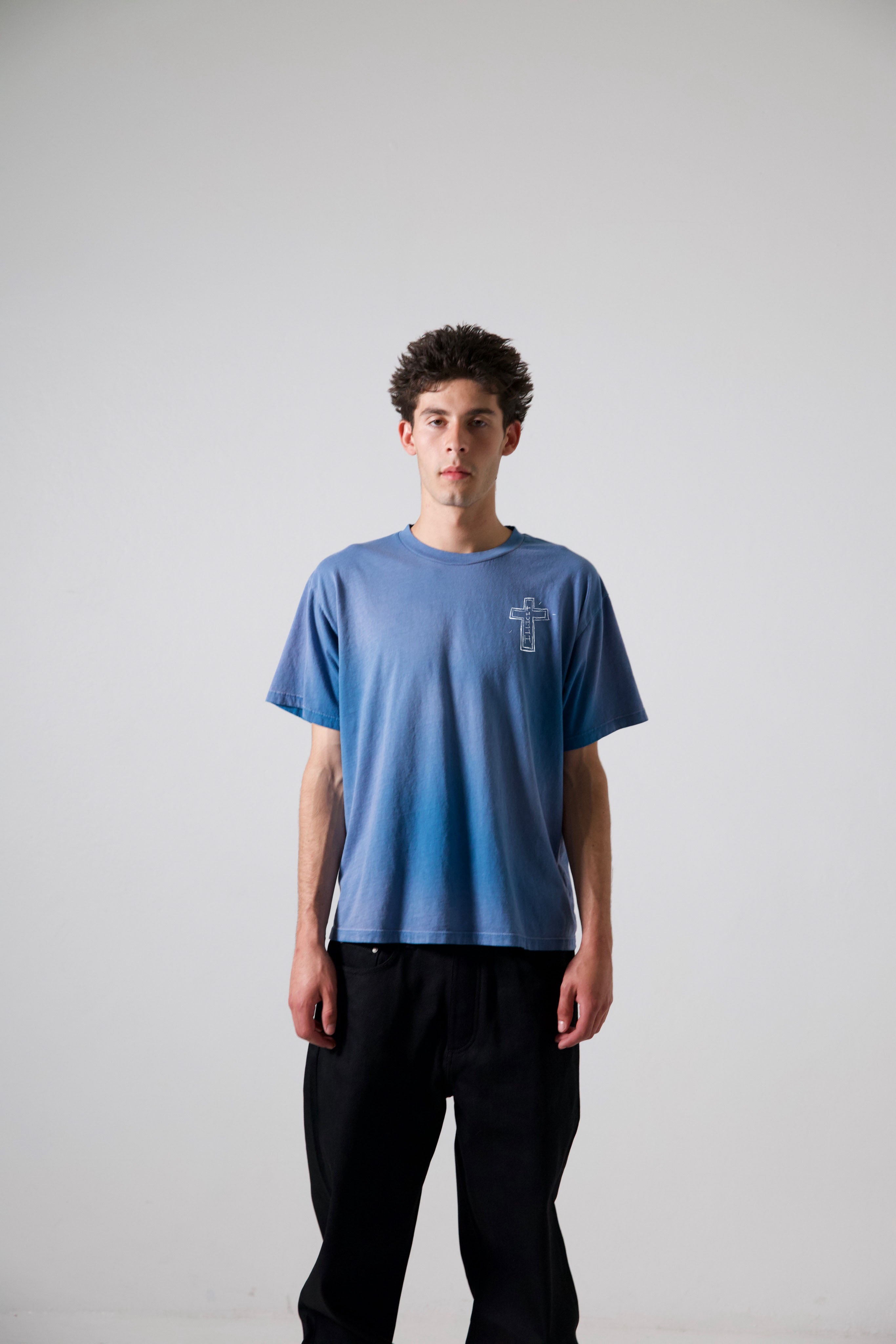SCRATCH CROSS TEE
