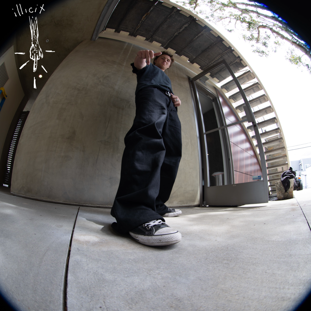 ILLICIT STAPLE SHOOT