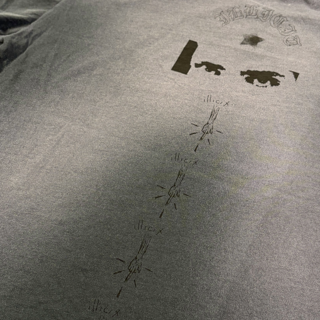 ILLICIT EYE TEE